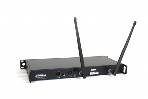RFIntell QL7R/T1-A 651,800-683,400 МГц 2-канальная радиосистема с 2-мя ручными микрофонами в Дивногорске